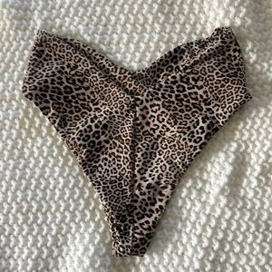 Skatie cheetah Bottoms